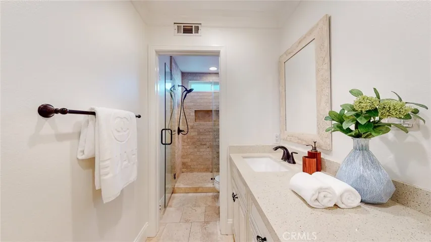 8 Aspen Leaf, Rancho Santa Margarita, California 92679