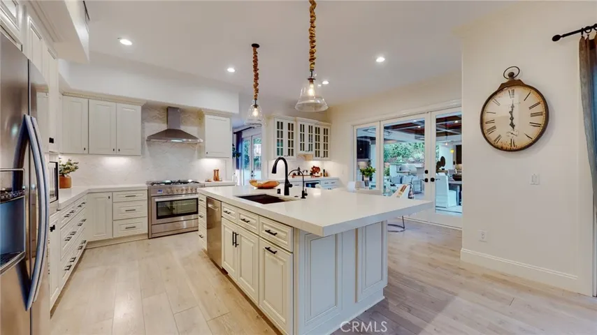8 Aspen Leaf, Rancho Santa Margarita, California 92679