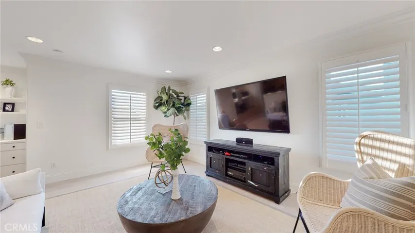 8 Aspen Leaf, Rancho Santa Margarita, California 92679