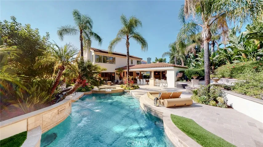 8 Aspen Leaf, Rancho Santa Margarita, California 92679