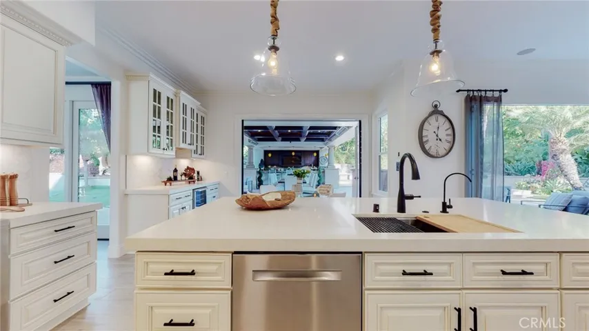 8 Aspen Leaf, Rancho Santa Margarita, California 92679
