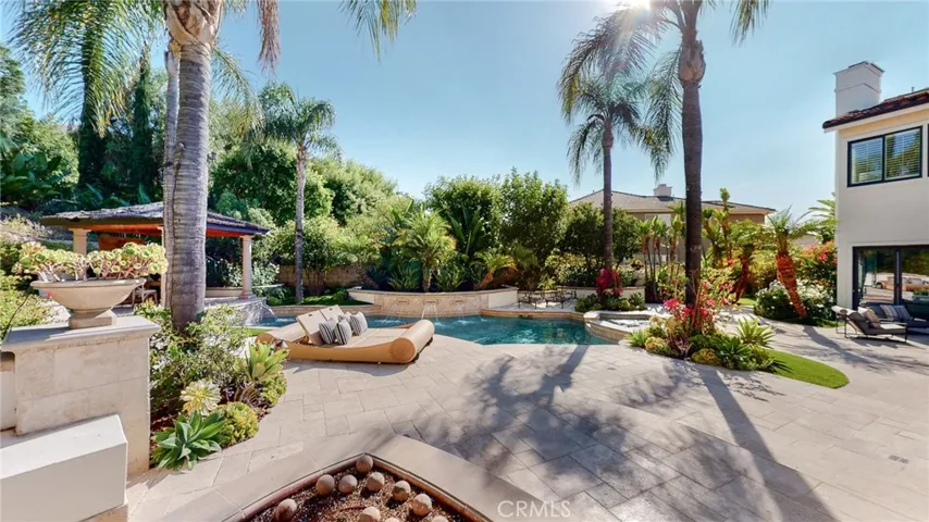 8 Aspen Leaf, Rancho Santa Margarita, California 92679