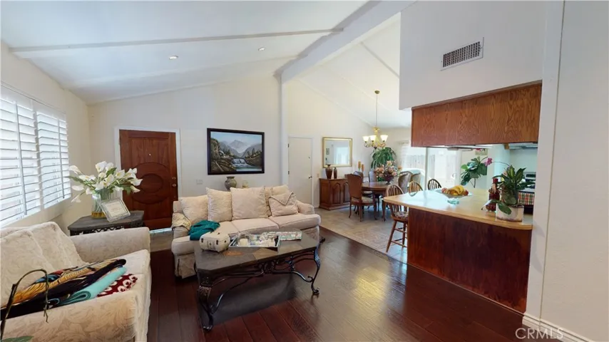 461 Houston Drive, Thousand Oaks, California 91360