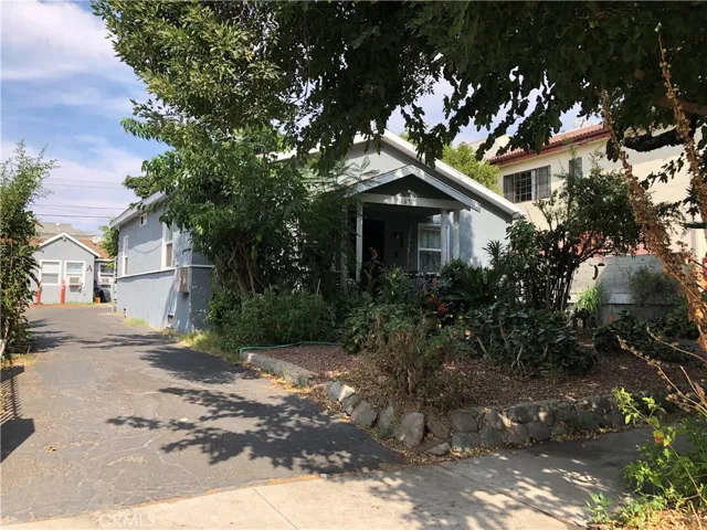 167 W Ash Avenue, Burbank, California 91502