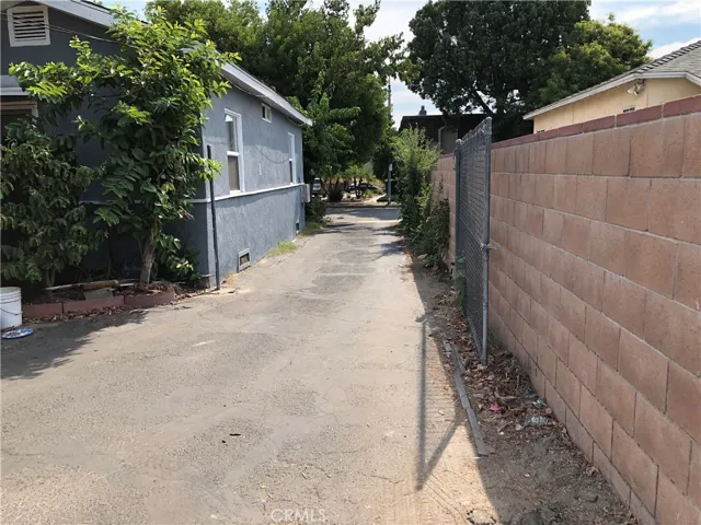 167 W Ash Avenue, Burbank, California 91502
