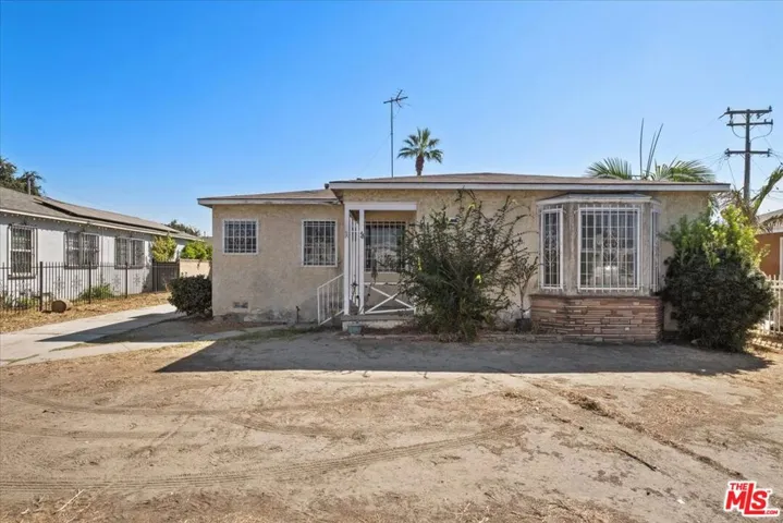 11004 California Avenue, Lynwood, California 90262
