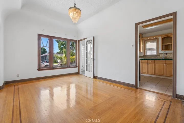 2822 Somerset Drive, Los Angeles, California 90016
