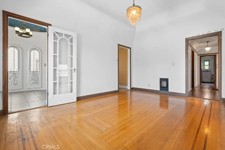 2822 Somerset Drive, Los Angeles, California 90016