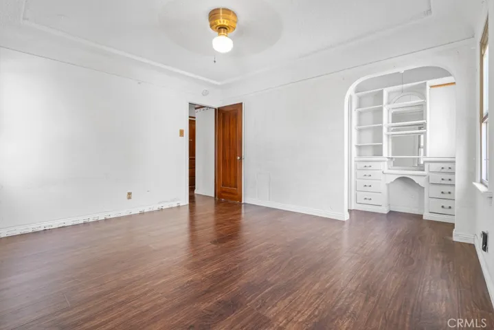 2822 Somerset Drive, Los Angeles, California 90016