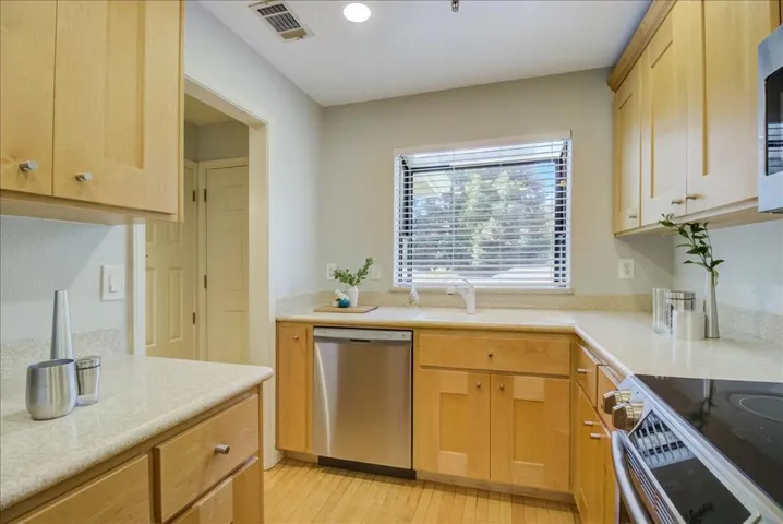 , Walnut Creek, California 94597