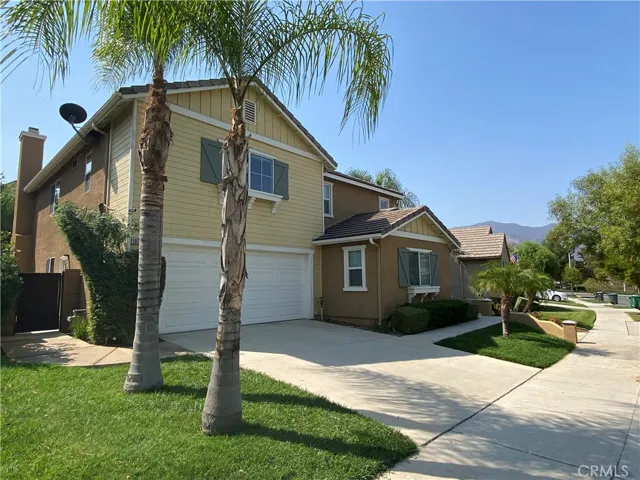 10999 Everygreen Loop, Corona, California 92883