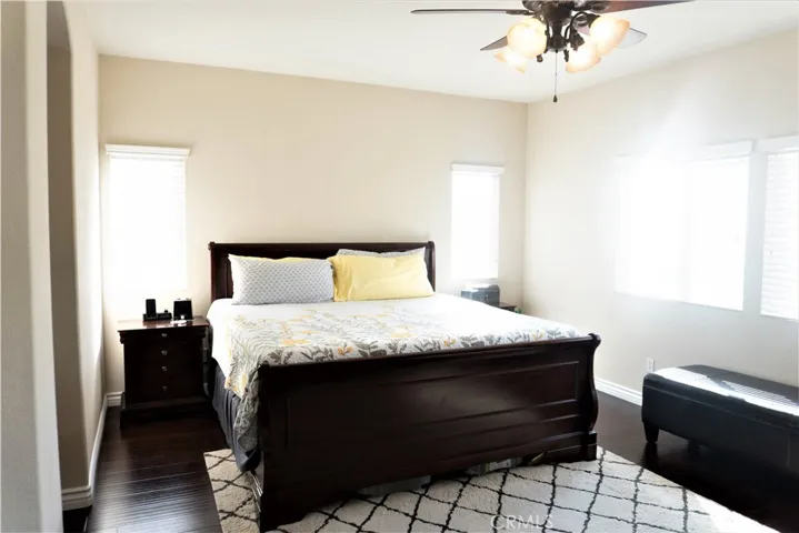 11603 Luna Road, Victorville, California 92392