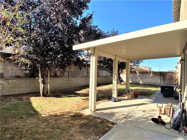 11603 Luna Road, Victorville, California 92392