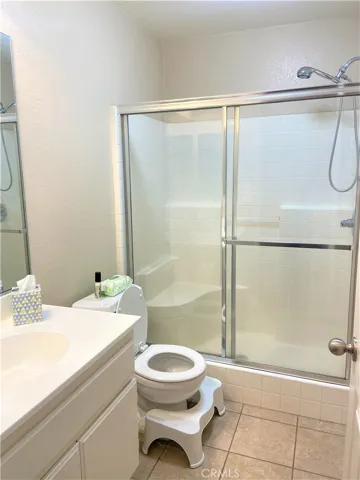11603 Luna Road, Victorville, California 92392