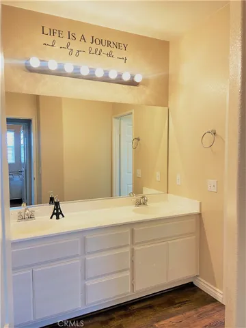 11603 Luna Road, Victorville, California 92392