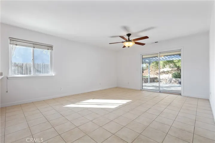 1803 Carino Court, Paso Robles, California 93446