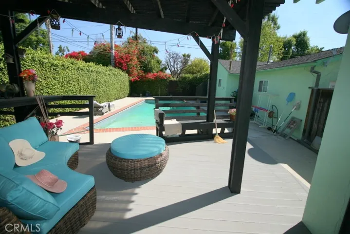 5706 Bevis Avenue, Sherman Oaks, California 91411