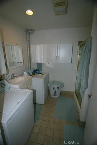 5706 Bevis Avenue, Sherman Oaks, California 91411