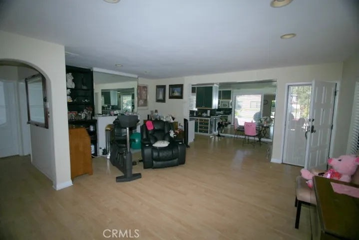 5706 Bevis Avenue, Sherman Oaks, California 91411