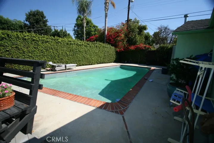 5706 Bevis Avenue, Sherman Oaks, California 91411