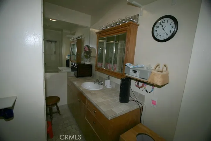 5706 Bevis Avenue, Sherman Oaks, California 91411