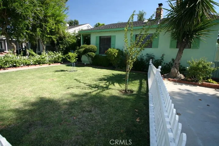 5706 Bevis Avenue, Sherman Oaks, California 91411