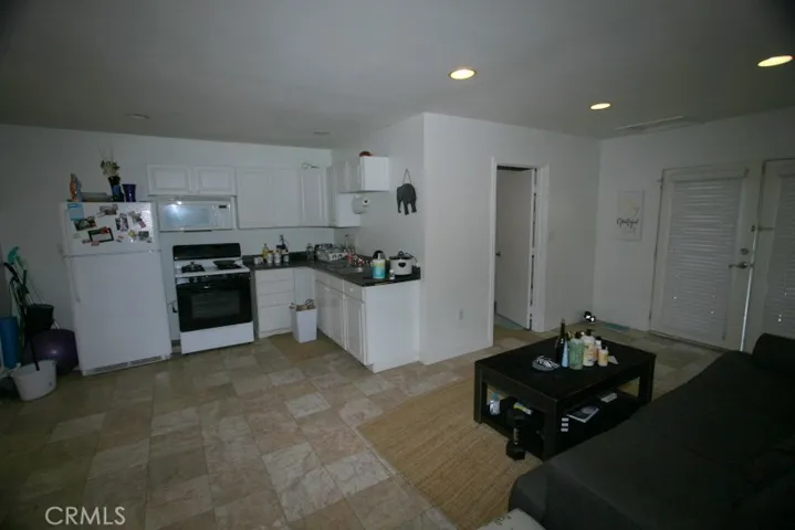 5706 Bevis Avenue, Sherman Oaks, California 91411