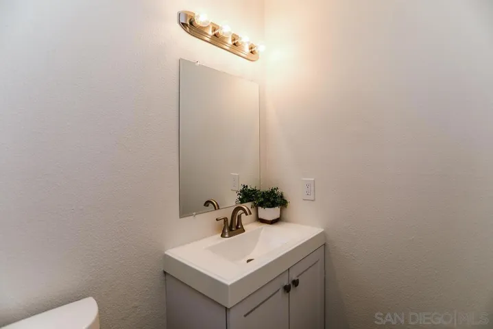 3670 Arey Dr 14, San Diego, California 92154