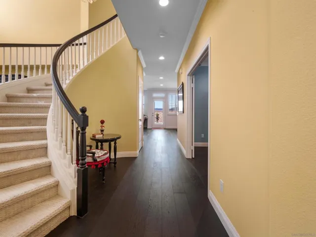 27751 Country Lane Road, Laguna Niguel, California 92677