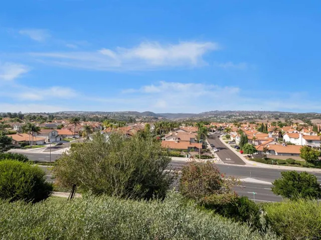 27751 Country Lane Road, Laguna Niguel, California 92677