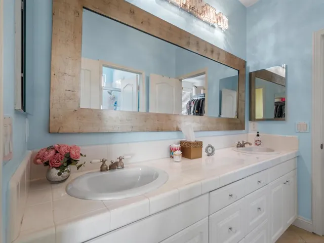 27751 Country Lane Road, Laguna Niguel, California 92677