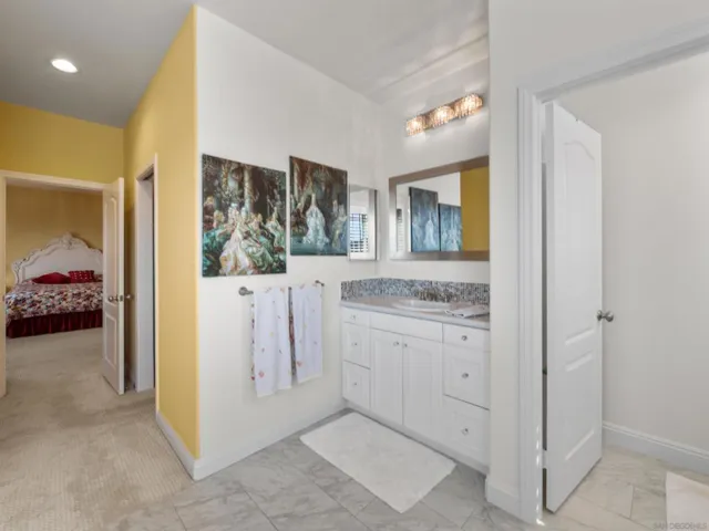 27751 Country Lane Road, Laguna Niguel, California 92677