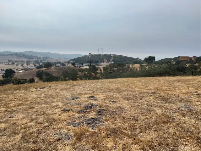 1755 Hanging Tree Lane, Templeton, California 93465