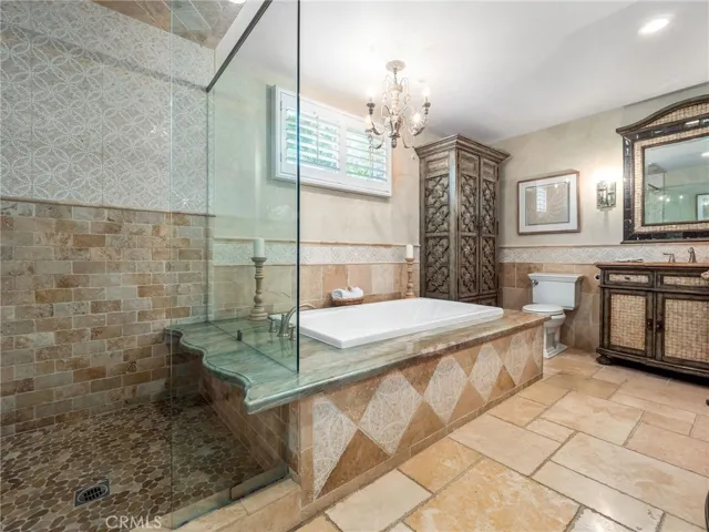 Primary Bath jetted tub