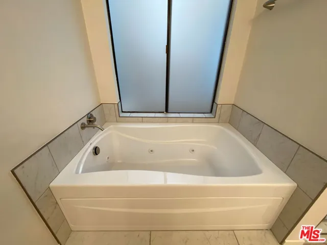 1669 Michael Lane, Pacific Palisades, California 90272