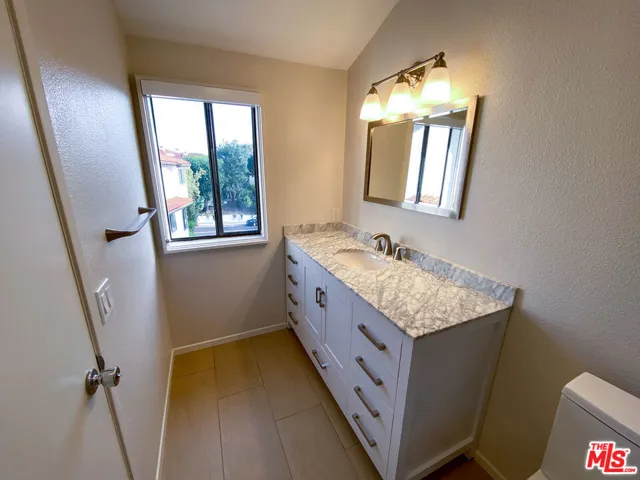 1669 Michael Lane, Pacific Palisades, California 90272