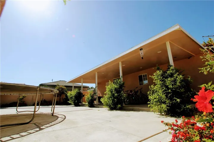4242 W 133rd Street, Hawthorne, California 90250