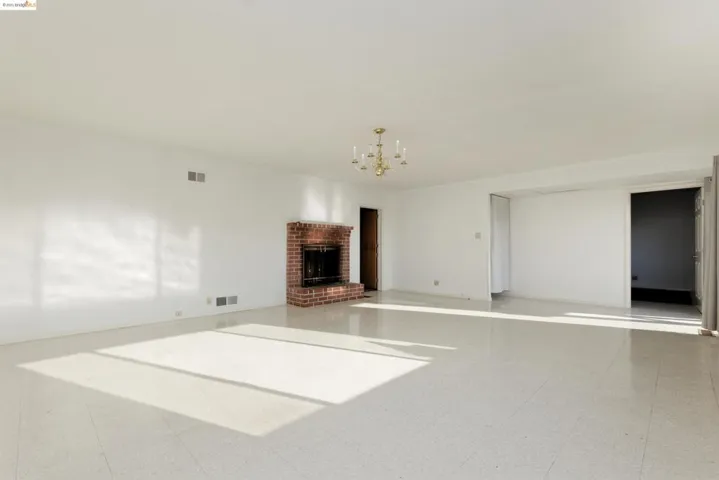 885 Shevlin Dr, El Cerrito, California 94530