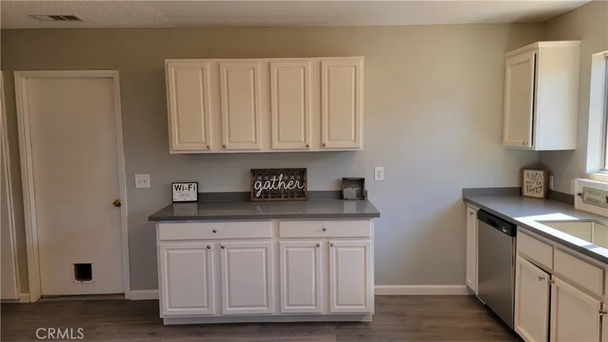 19625 81st Street, California City, California 93505
