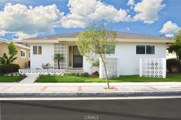 21023 Donora Avenue A, Torrance, California 90503