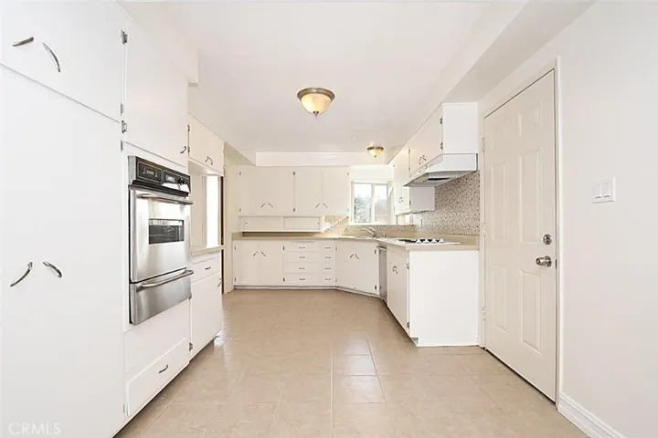 21023 Donora Avenue A, Torrance, California 90503