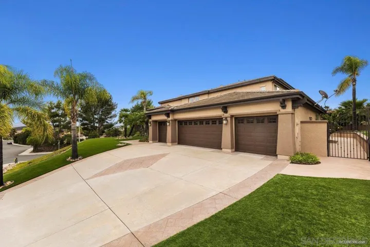 11727 Creek Bluff Dr, Poway, California 92064