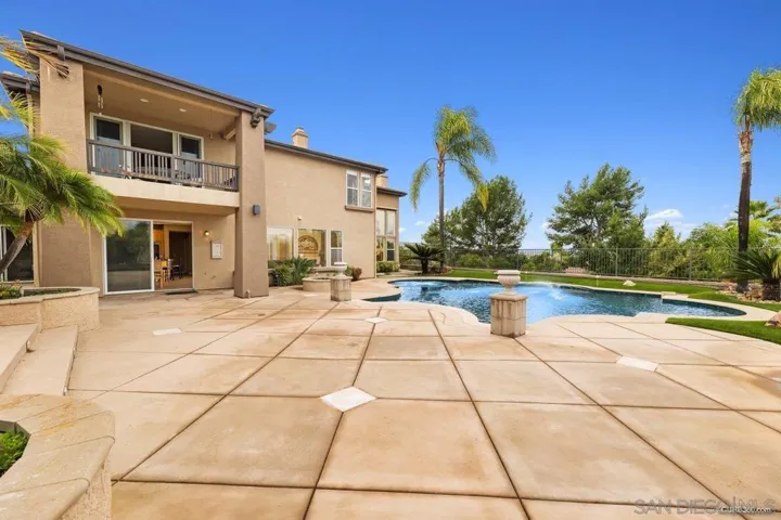 11727 Creek Bluff Dr, Poway, California 92064