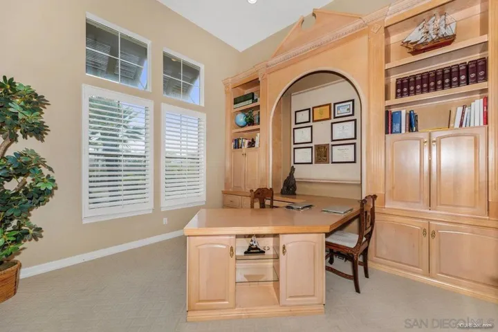 11727 Creek Bluff Dr, Poway, California 92064
