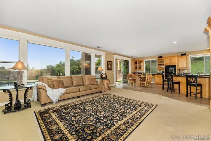 11727 Creek Bluff Dr, Poway, California 92064