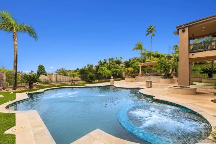 11727 Creek Bluff Dr, Poway, California 92064