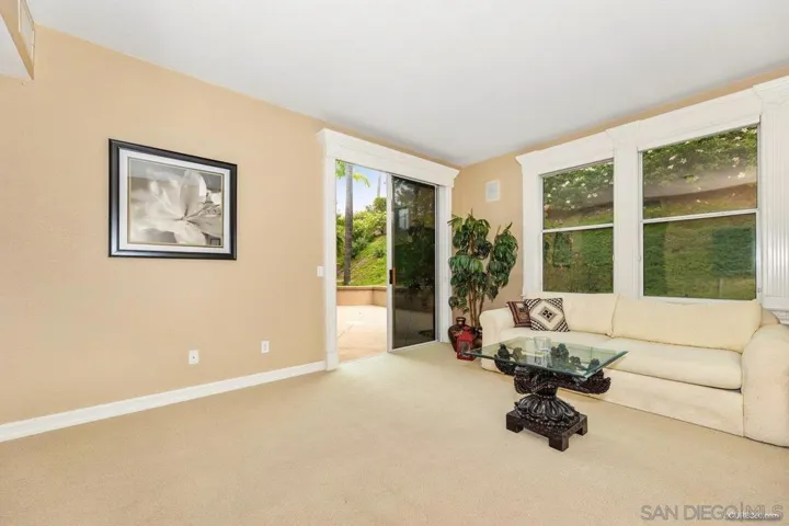 11727 Creek Bluff Dr, Poway, California 92064