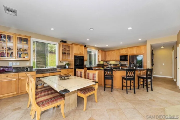 11727 Creek Bluff Dr, Poway, California 92064