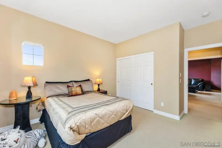 11727 Creek Bluff Dr, Poway, California 92064