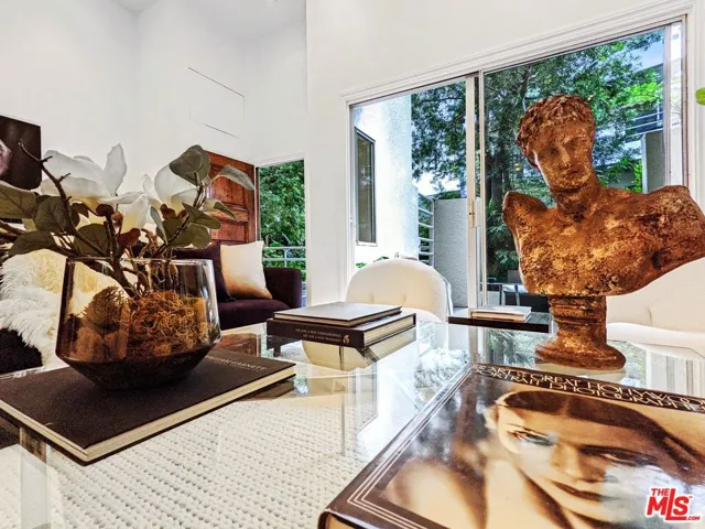 1131 Alta Loma Road 605, West Hollywood, California 90069